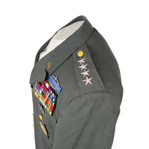 US Army General William R. Richardson Uniforms, Flag and Plaque Grouping