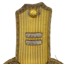 Load image into Gallery viewer, Civil War Era Union Infantry Captain&#39;s Dress Epaulettes w/ Original Case Made By Horstmann, 1860