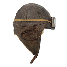 Load image into Gallery viewer, WWI US Army Leather Fleece Lined Flight Helmet with French Made Goggles