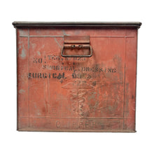 Load image into Gallery viewer, WWI US Army Medical Surgical Dressing Metal Chest