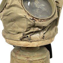 Load image into Gallery viewer, WWI US Navy M1917 Mark I Gas Mask