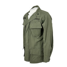 Load image into Gallery viewer, Vietnam War US Army Poplin OG-107 Coat, BG Caruthers, CG Div Art, 1st Inf Div, Silver Star