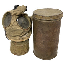 Load image into Gallery viewer, WWI US Navy M1917 Mark I Gas Mask